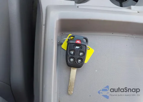 2012 Honda Odyssey Exl z USA, uszkodzony, nr VIN 5FNRL5H68CB107341